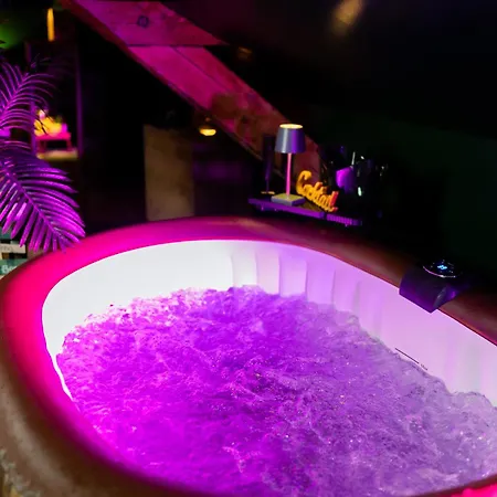 Dynasty Jungle Jacuzzi * Holtzheim