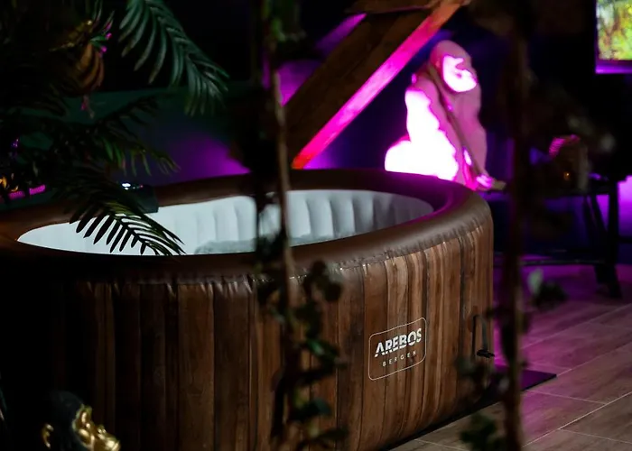公寓 Dynasty Jungle Jacuzzi